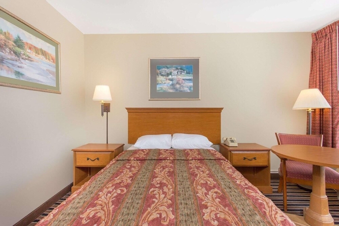 Imagen de la habitación del Hotel Garden Inn, Fredericksburg. Foto 16