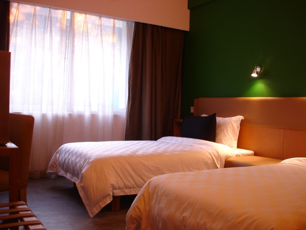 Imagen de la habitación del Hotel Garden Inn Yanjiang East Road Branch. Foto 3