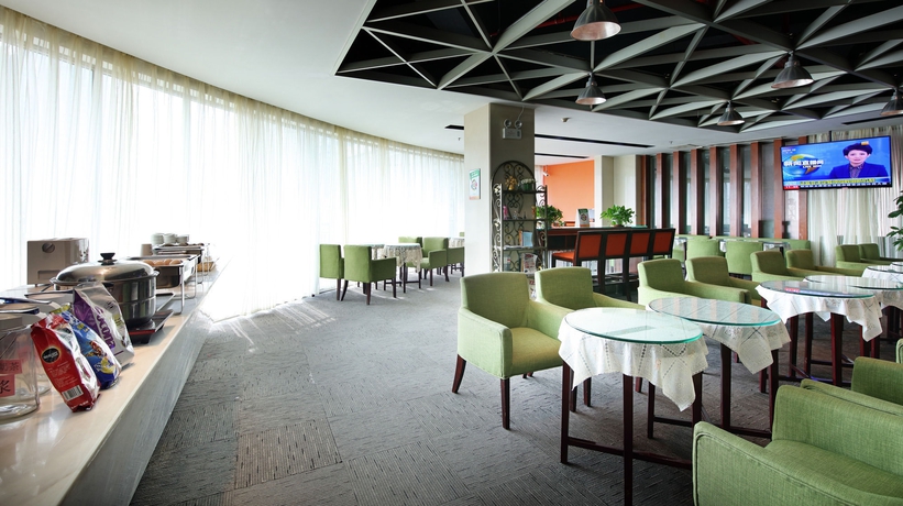 Imagen de los interiores del Hotel Garden Inn Yile Road Branch. Foto 11