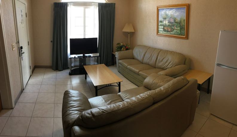 Imagen de la habitación del Hotel Garden Inn and Suites, Fresno. Foto 10