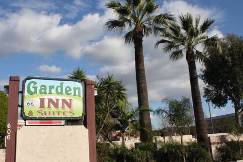 Imagen de la habitación del Hotel Garden Inn and Suites, Glendora. Foto 2
