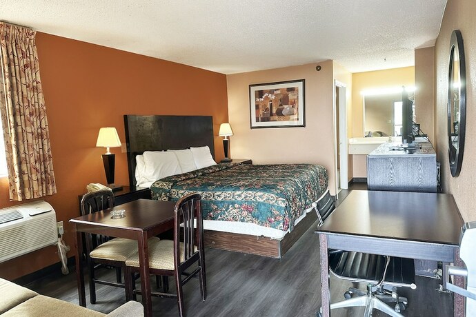 Imagen de la habitación del Hotel Garden Inn and Suites, Rome. Foto 18