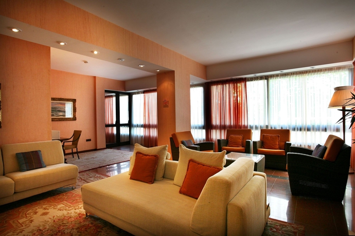 Imagen de los interiores del Hotel Garden Lido. Foto 10