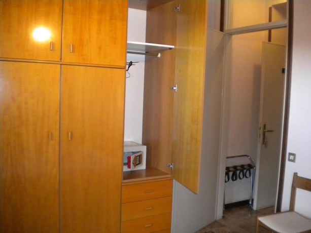 Imagen de la habitación del Hotel Garden, Loncrino. Foto 3