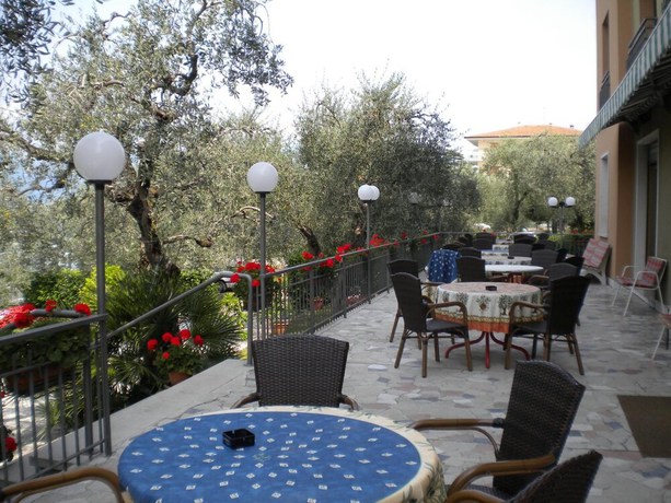 Imagen de la habitación del Hotel Garden, Loncrino. Foto 8