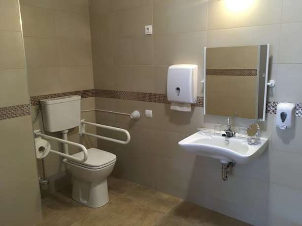 Imagen de la habitación del Hotel Garden Medical and Spa. Foto 2