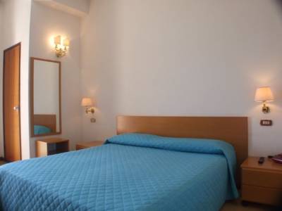 Imagen general del Hotel Garden, Menaggio. Foto 6