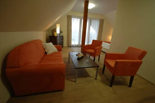 Imagen de la habitación del Hotel Garden Mezn&aacute;. Foto 11