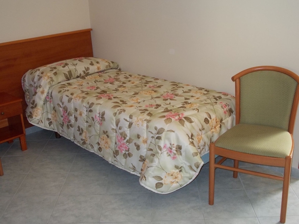 Imagen de la habitación del Hotel Garden Napoli. Foto 6