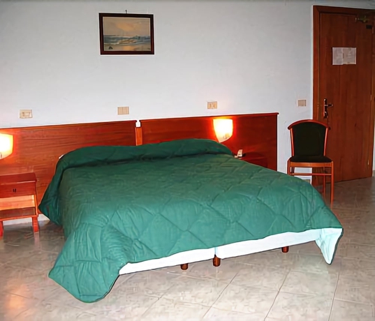 Imagen de la habitación del Hotel Garden Napoli. Foto 13