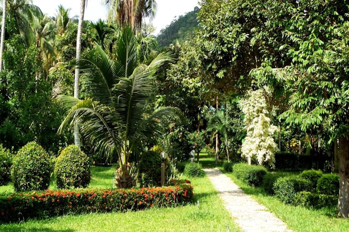 Imagen de los exteriores del Hotel Garden Of Joy Resort. Foto 11