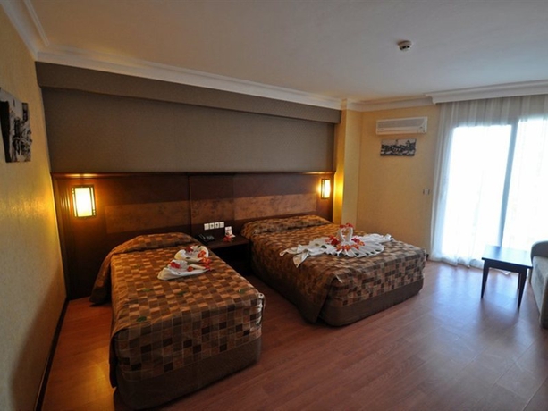 Imagen general del Hotel Garden Of Sun. Foto 3