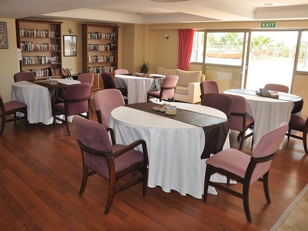 Imagen general del Hotel Garden Of Sun. Foto 8