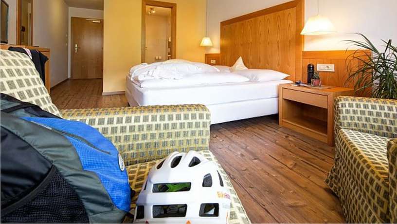 Imagen de la habitación del Hotel Garden Park, Prad am Stilfser Joch - Prato allo Stelvio. Foto 13