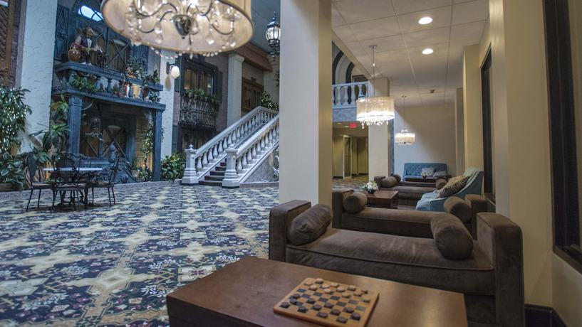 Imagen de los interiores del Hotel Garden Place. Foto 19