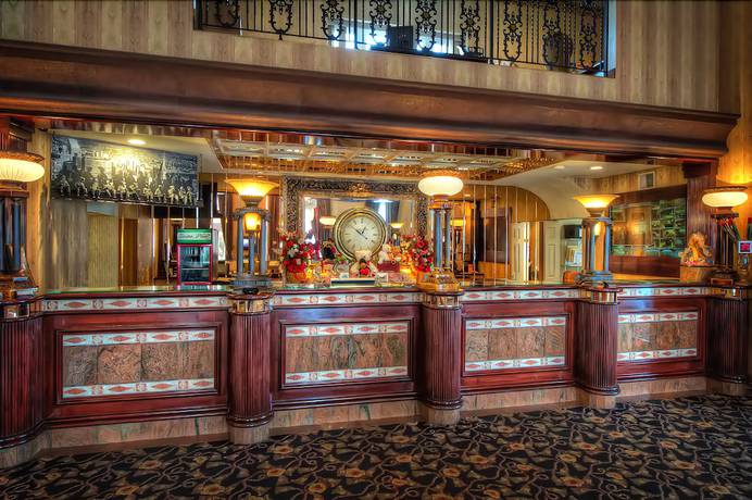 Imagen de los interiores del Hotel Garden Place. Foto 20