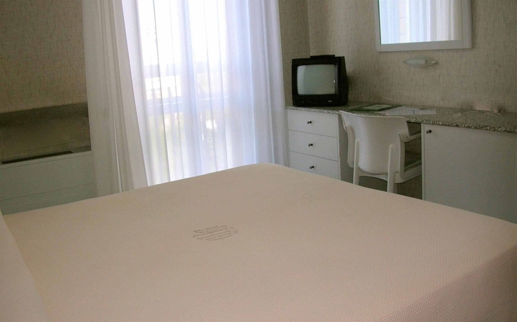 Imagen de la habitación del Hotel Garden, Porto San Giorgio. Foto 1