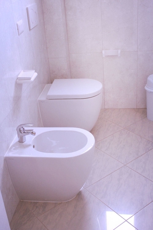Imagen de la habitación del Hotel Garden, Radhim&euml;. Foto 4