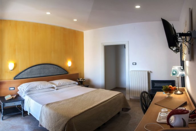 Imagen de la habitación del Hotel Garden Ravello. Foto 7