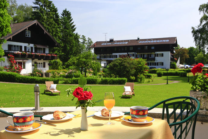 Imagen de los exteriores del Hotel Garden Reinhart. Foto 15