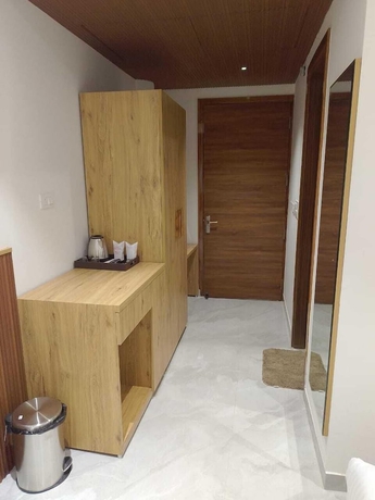 Imagen de la habitación del Hotel Garden Resorts and. Foto 4