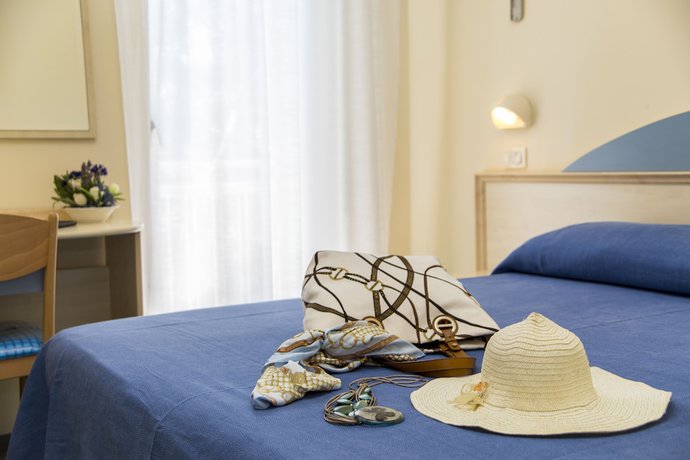 Imagen de la habitación del Hotel Garden Riccione. Foto 11