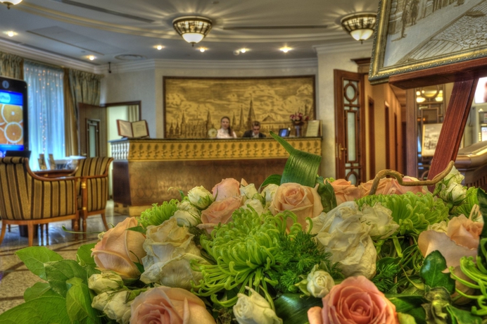 Imagen de los interiores del Hotel Garden Ring. Foto 7