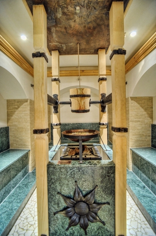 Imagen de la piscina del Hotel Garden Ring. Foto 12