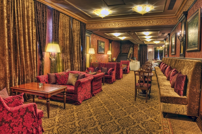 Imagen del bar/restaurante del Hotel Garden Ring. Foto 4