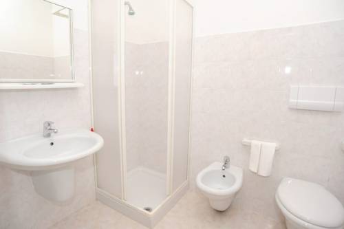 Imagen de la habitación del Hotel Garden, San Giovanni Rotondo. Foto 15