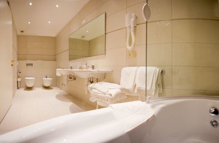 Imagen de la habitación del Hotel Garden Sea. Foto 10
