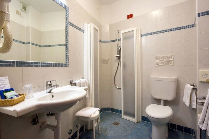 Imagen de la habitación del Hotel Garden Sea. Foto 14