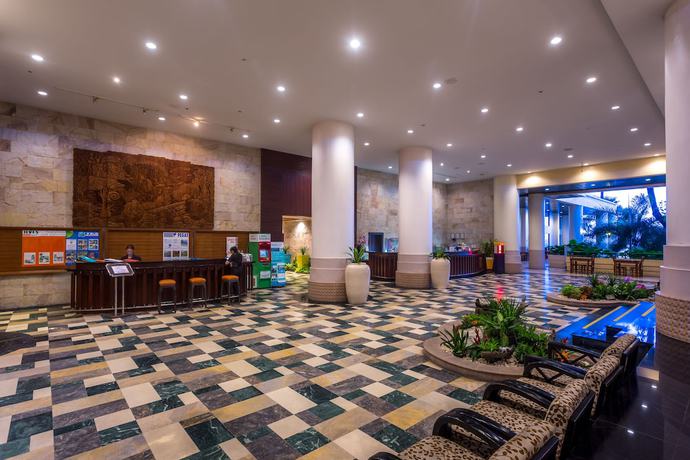 Imagen de los interiores del Hotel Garden Sea View Resort. Foto 16