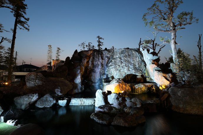 Imagen de los interiores del Hotel Garden Shiunkaku Higashimastuyama. Foto 17