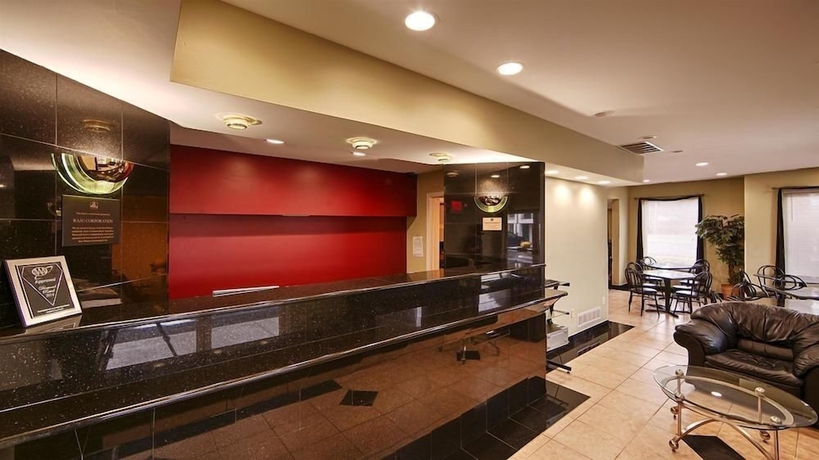 Imagen de los interiores del Hotel Garden State Inn. Foto 19