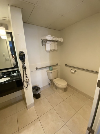 Imagen de la habitación del Hotel Garden State Inn. Foto 17