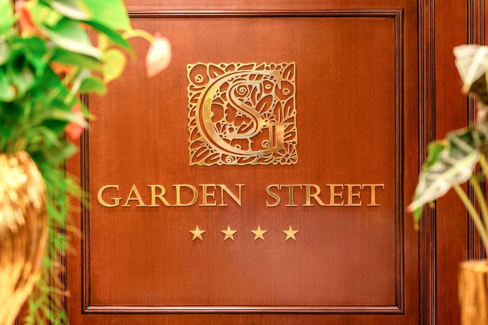 Imagen de los interiores del Hotel Garden Street. Foto 16