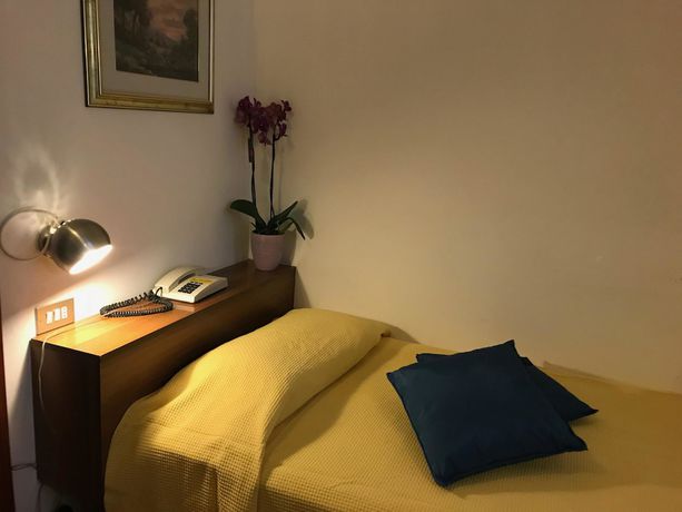 Imagen de la habitación del Hotel Garden Tabiano. Foto 15