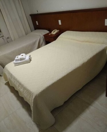 Imagen de la habitación del Hotel Garden Tucum&aacute;n. Foto 5
