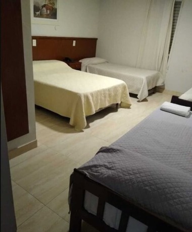 Imagen de la habitación del Hotel Garden Tucum&aacute;n. Foto 6