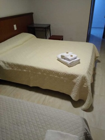Imagen de la habitación del Hotel Garden Tucum&aacute;n. Foto 10