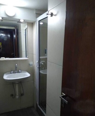 Imagen de la habitación del Hotel Garden Tucum&aacute;n. Foto 13