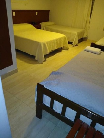 Imagen de la habitación del Hotel Garden Tucum&aacute;n. Foto 17