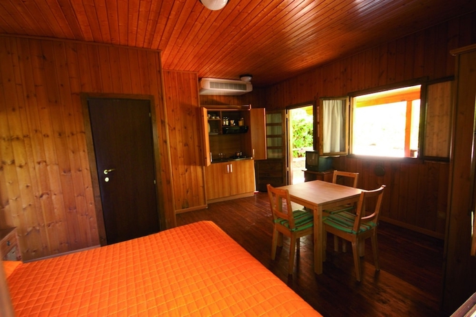 Imagen de la habitación del Hotel Garden Village San Marino. Foto 12