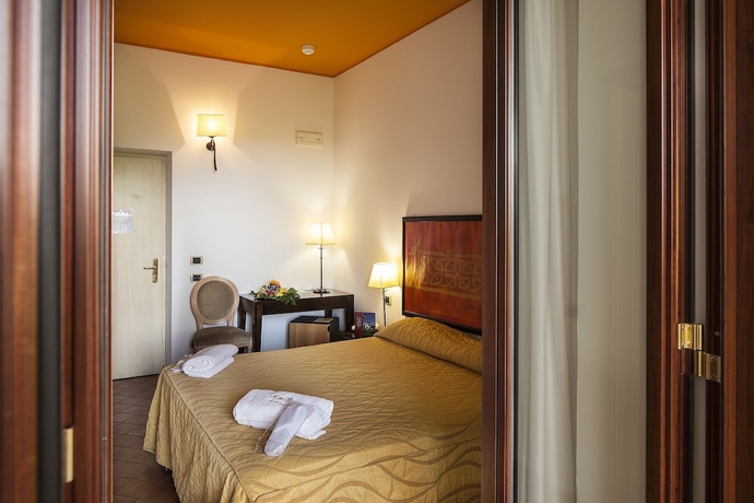 Imagen de la habitación del Hotel Garden, Vulcano. Foto 10