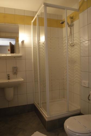 Imagen de la habitación del Hotel Garden Wellness &eacute;s Konferencia. Foto 6