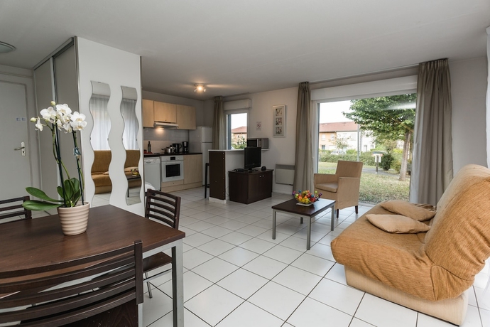 Imagen de la habitación del Hotel Garden and City Clermont Ferrand Gerzat. Foto 15