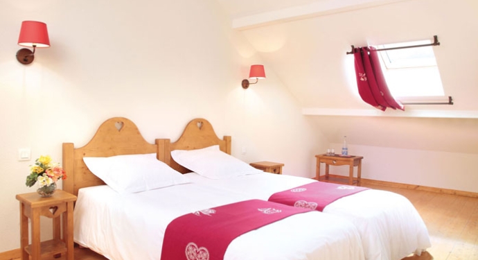 Imagen general del Hotel Garden and City Evian Lugrin. Foto 8