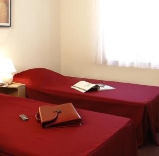 Imagen de la habitación del Hotel Garden and City Lyon Lissieu. Foto 7