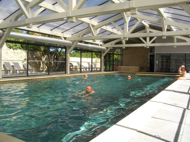 Imagen de la piscina del Hotel Garden and City Mont Ventoux - Malauc&egrave;ne. Foto 19